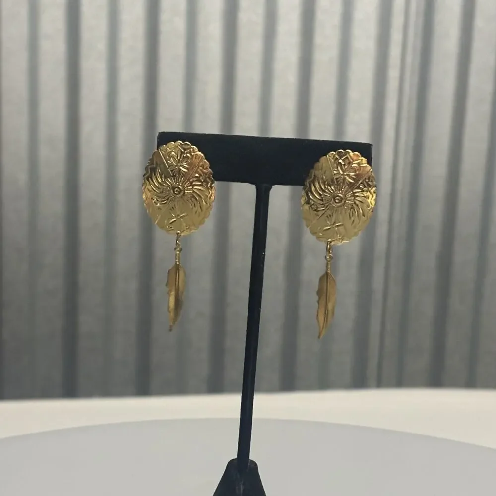 Vintage Gold Tone Concho‎ Earrings Pierced Dangle Feather Drop Western Jewelry
